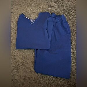 Women’s 2 pc scrub Set